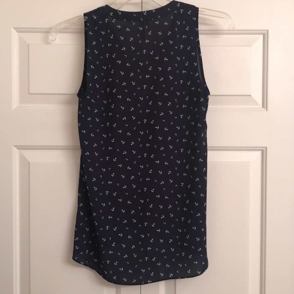 💜Tops 3 for $15 - add to bundle - Picture 5 of 6